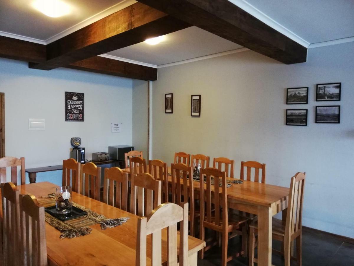 Hostal La Base Puerto Natales Buitenkant foto